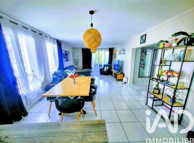 Appartement - 83 m² - 4 pièces