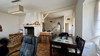 Maison - 83 m² - 3 pièces