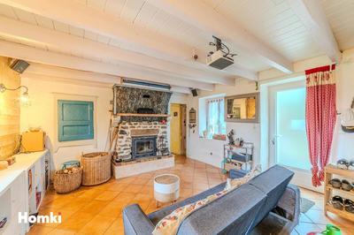 Maison en pierre - 105 m² - 5 pièces