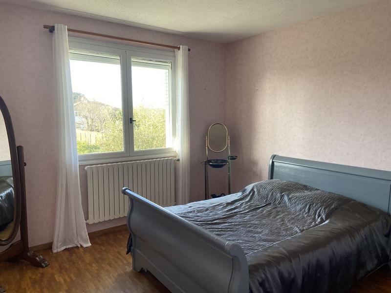 Maison traditionnelle - 170 m² - 7 pièces