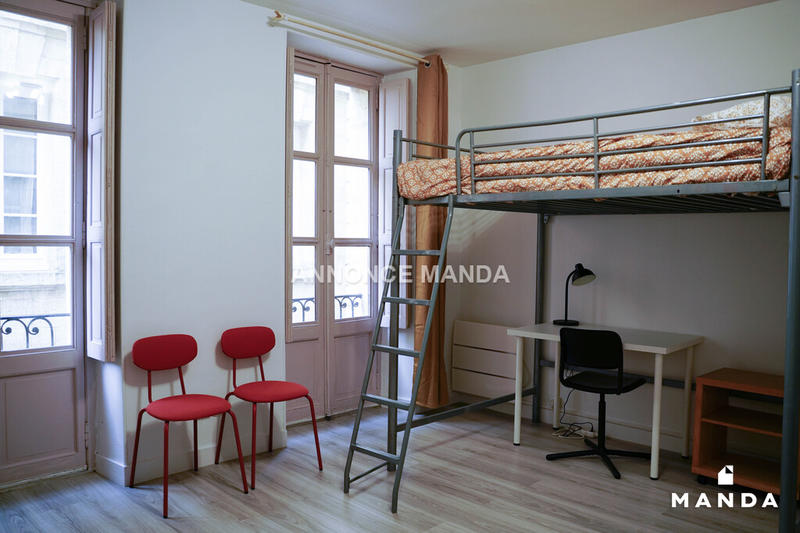 Studio - 27 m² - 1 pièce