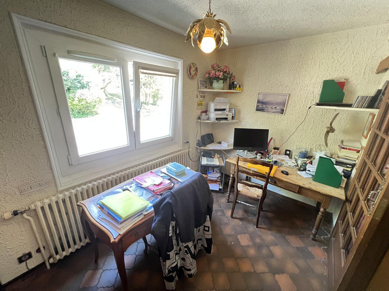 Maison - 237 m² - 8 pièces