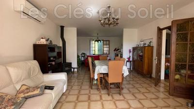 Maison traditionnelle - 135 m² - 6 pièces