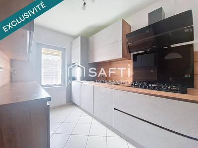 Maison - 86 m² - 4 pièces