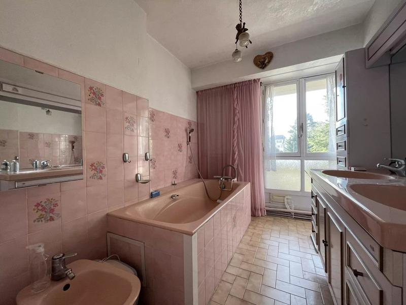 Appartement - 72 m² - 3 pièces