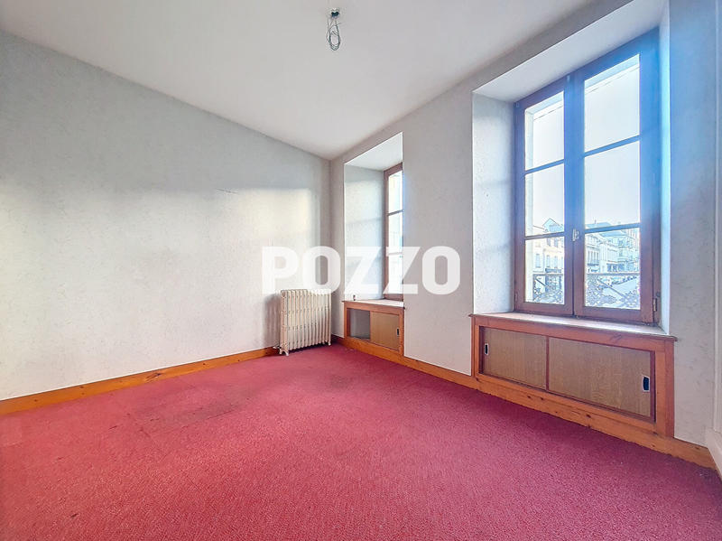 Local commercial - 120 m² - 7 pièces