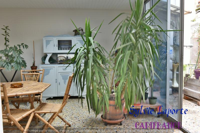 Appartement - 256 m² - 11 pièces