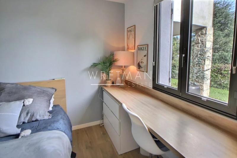 Appartement villa - 83 m² - 3 pièces