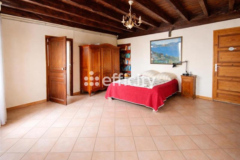 Longère - 250 m² - 9 pièces