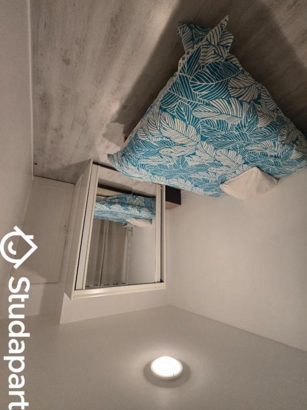 Chambre - 12 m² - 1 pièce