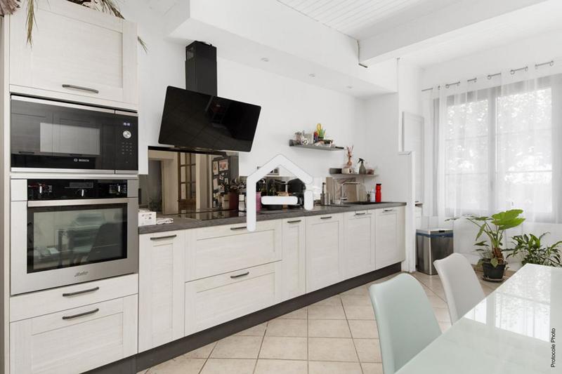 Maison de ville - 203 m² - 6 pièces