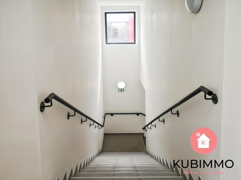 Local commercial - 262 m²