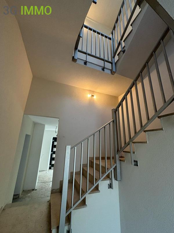 Maison - 170 m² - 5 pièces