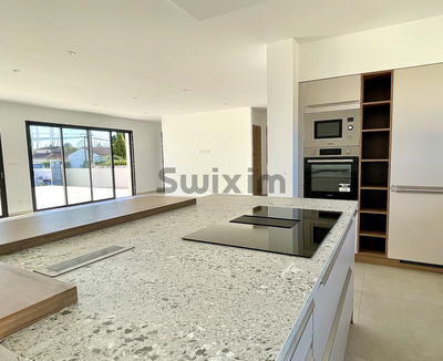 Villa - 154 m² - 6 pièces