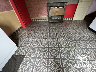 Maison - 93 m² - 4 pièces