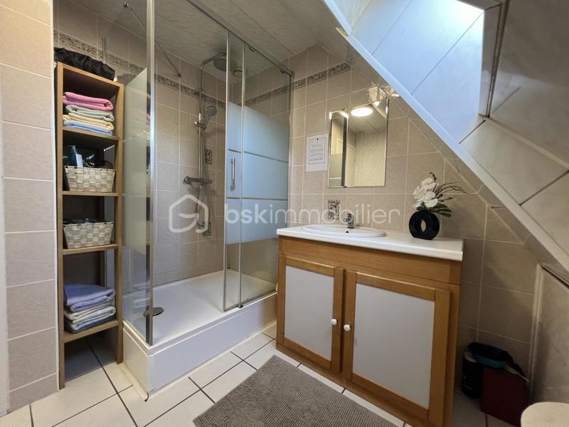 Maison - 140 m² - 8 pièces