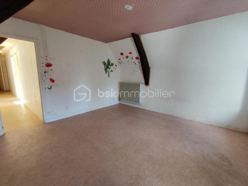 Maison - 113 m² - 9 pièces