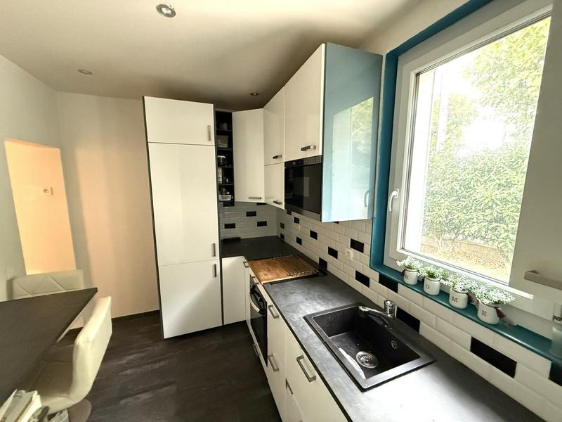 Maison - 101 m² - 5 pièces