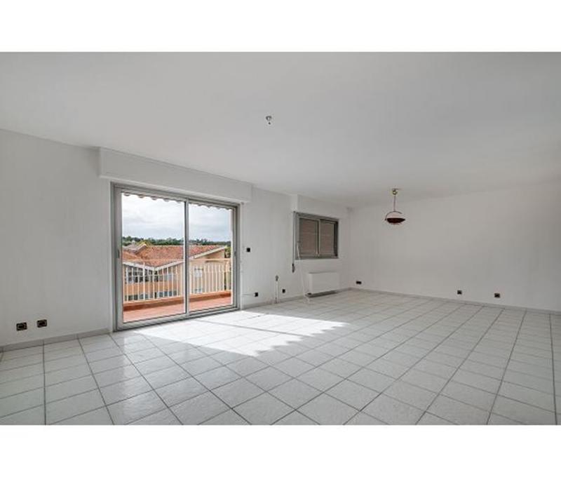 Appartement - 92 m² - 4 pièces