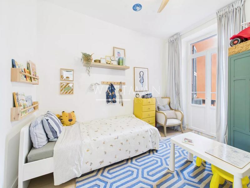 Appartement - 114 m² - 4 pièces