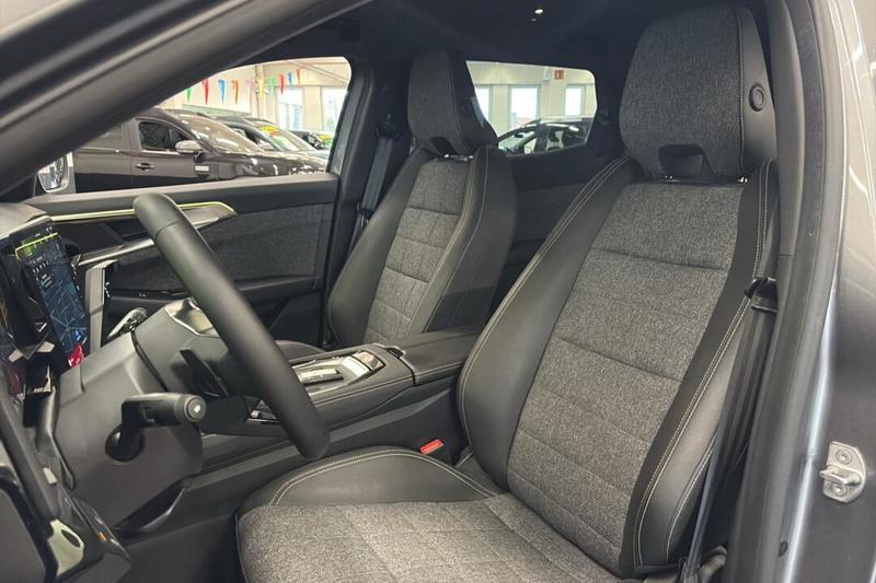 Renault Espace VI E-Tech full hybrid 200 Gsr2 Techno