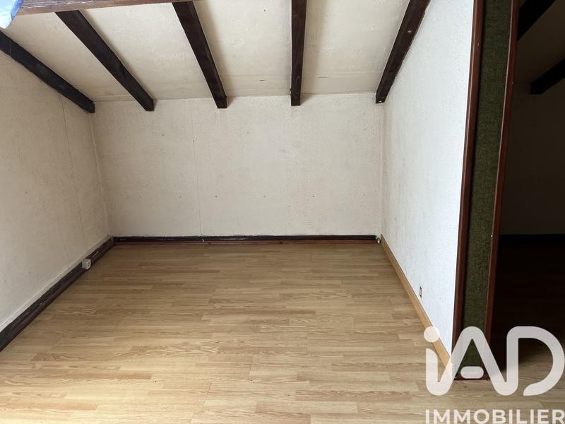 Maison - 200 m² - 5 pièces