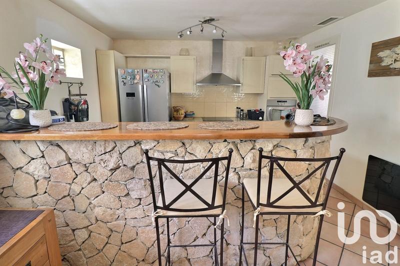 Maison - 90 m² - 3 pièces