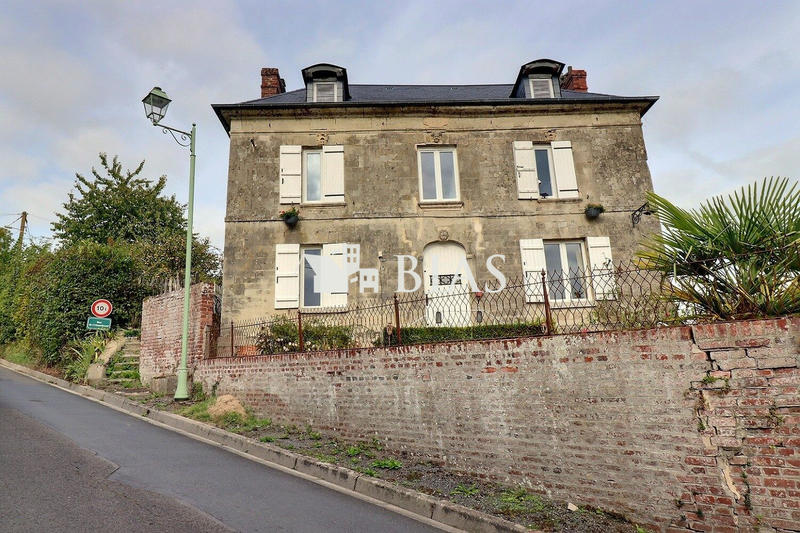 Maison ancienne - 110 m² - 6 pièces