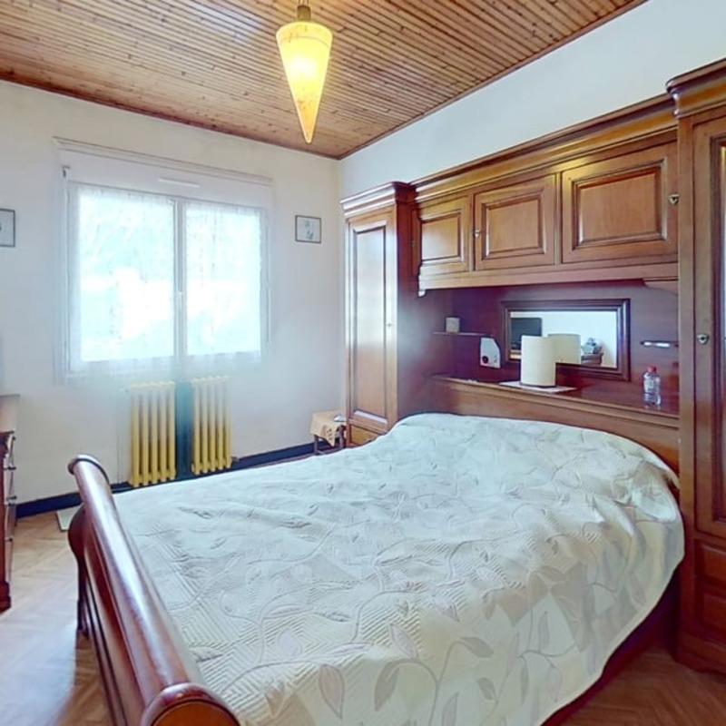 Maison - 179 m² - 7 pièces