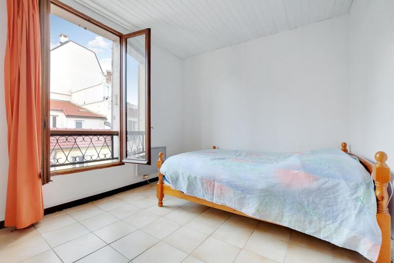 Immeuble - 115 m² - 8 pièces