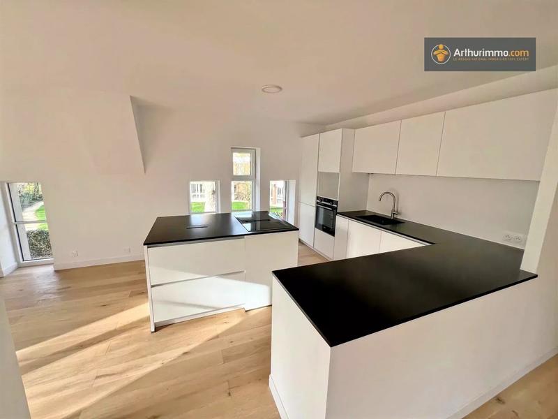 Appartement - 108 m² - 3 pièces