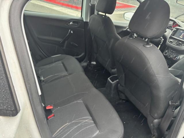 Peugeot 208 1.2 PureTech 82 Active