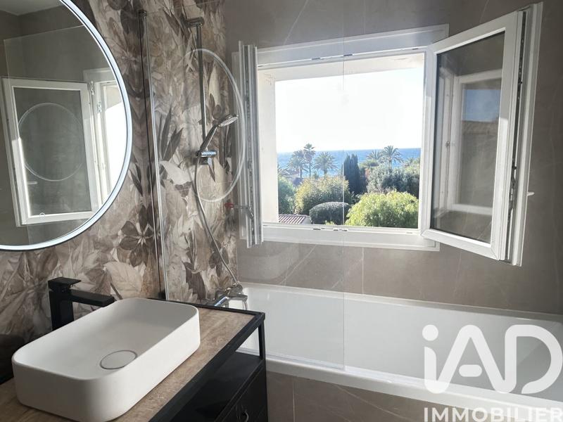 Appartement - 118 m² - 5 pièces