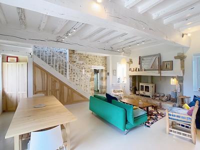 Maison - 168 m² - 7 pièces