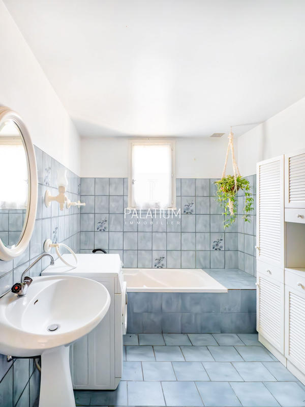 Maison - 123 m² - 5 pièces