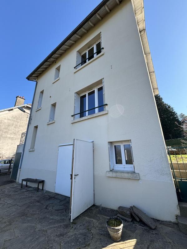 Maison ancienne - 133 m² - 5 pièces