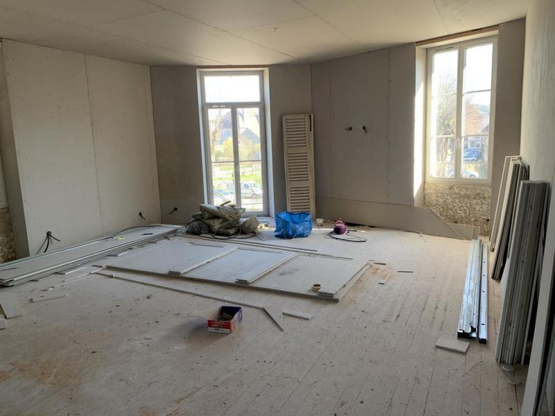 Maison - 648 m² - 11 pièces