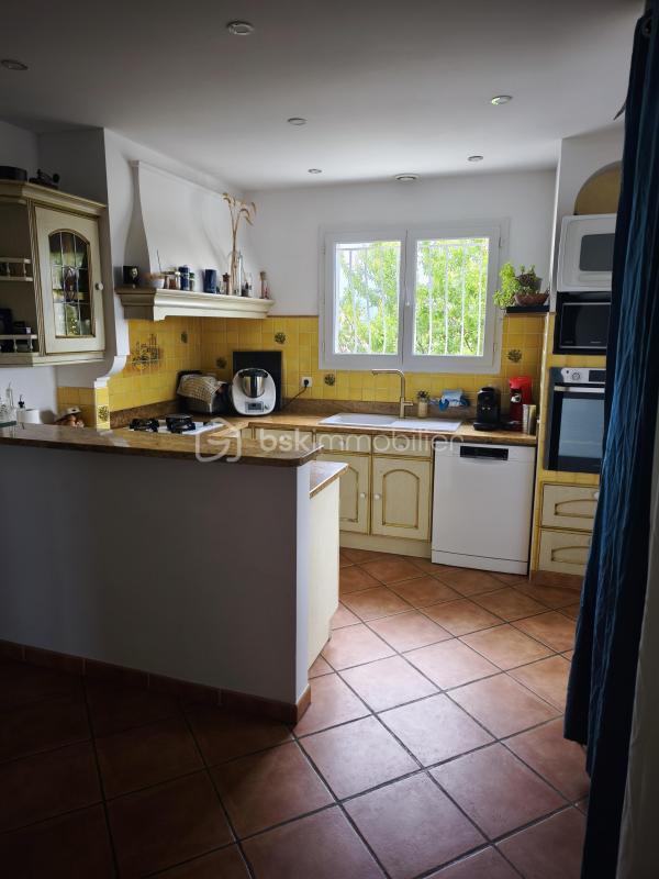 Maison traditionnelle - 200 m² - 7 pièces