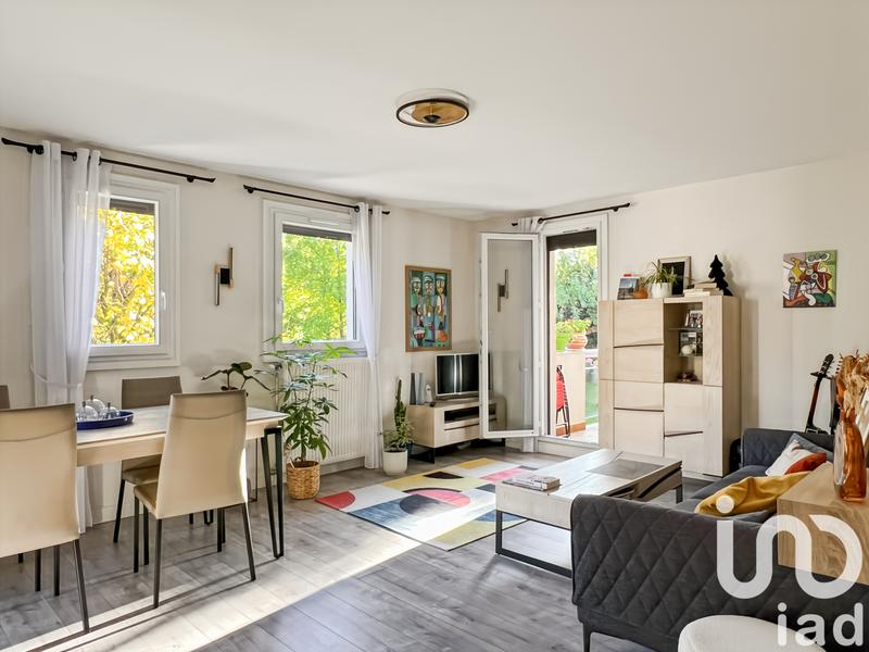 Appartement - 75 m² - 3 pièces