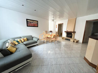 Appartement - 147 m² - 5 pièces