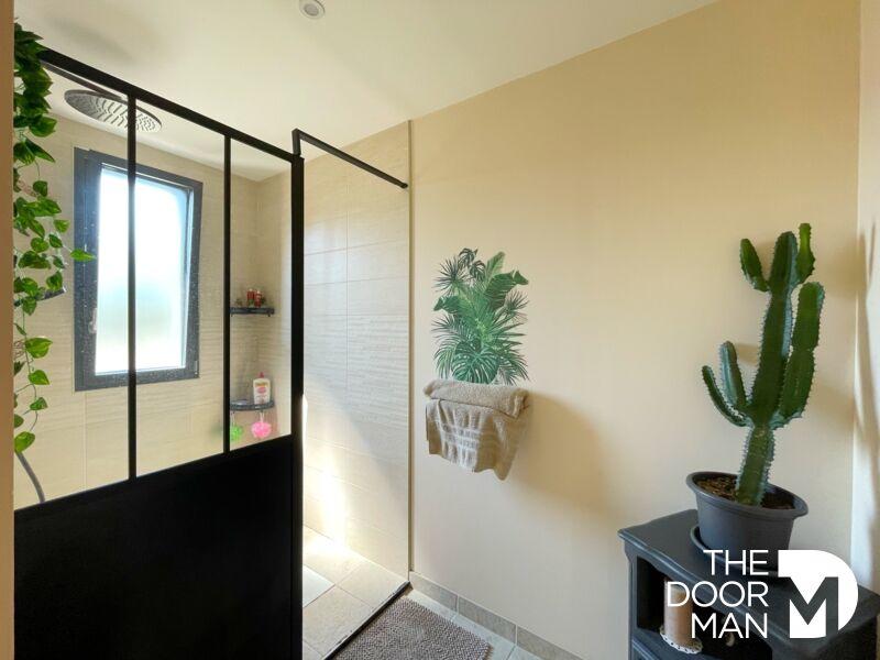 Maison - 180 m² - 4 pièces