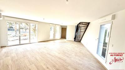 Maison - 98 m² - 4 pièces