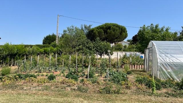 Terrain constructible - 670 m²