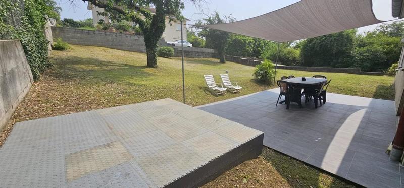 Maison - 136 m² - 6 pièces