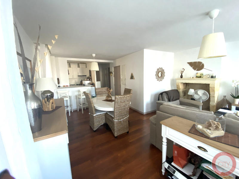 Appartement - 57 m² - 2 pièces