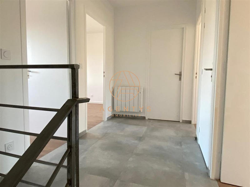 Maison - 110 m² - 6 pièces