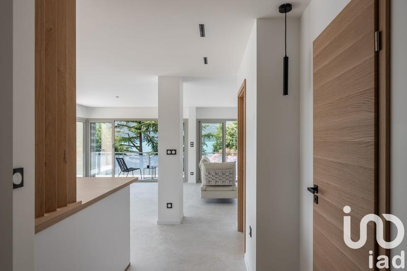 Appartement - 86 m² - 3 pièces