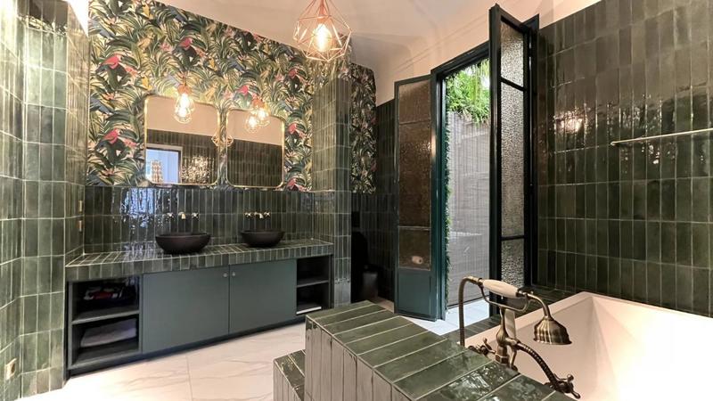 Appartement - 92 m² - 4 pièces