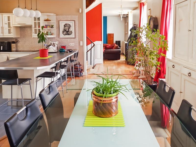 Maison - 263 m² - 6 pièces