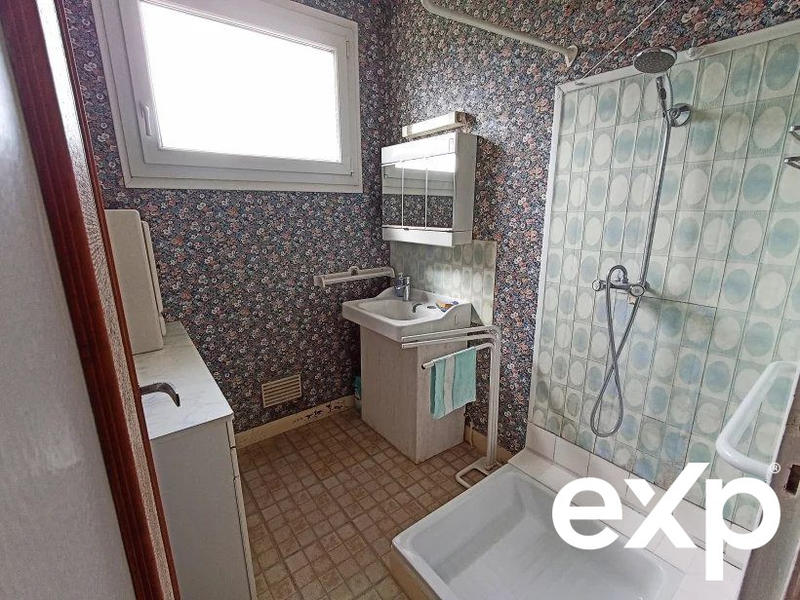 Maison - 93 m² - 5 pièces